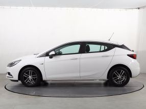 Opel Astra - 2018