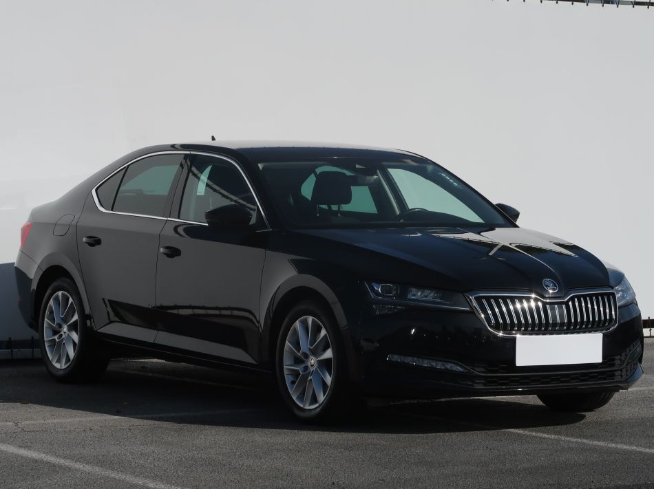 Skoda Superb - 2019