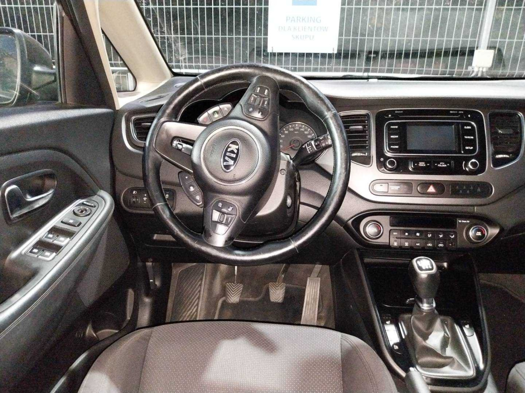 Kia Carens