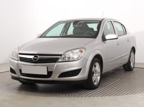 Opel Astra - 2008
