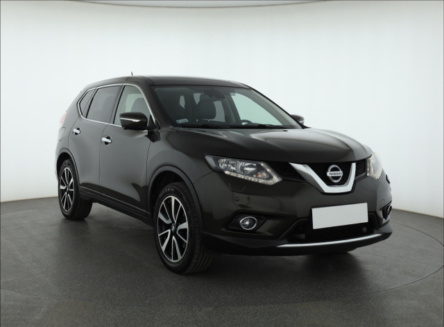Nissan X-Trail 2014