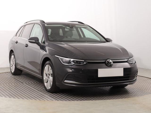 Volkswagen Golf 2021