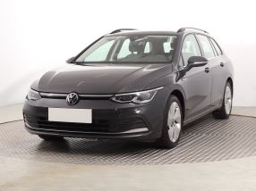 Volkswagen Golf - 2021