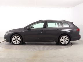 Volkswagen Golf - 2021