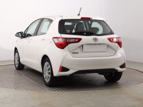 Toyota Yaris - 2021