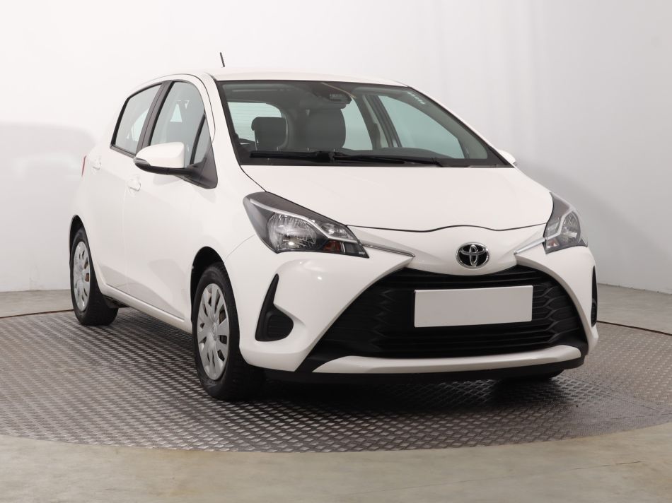 Toyota Yaris - 2021