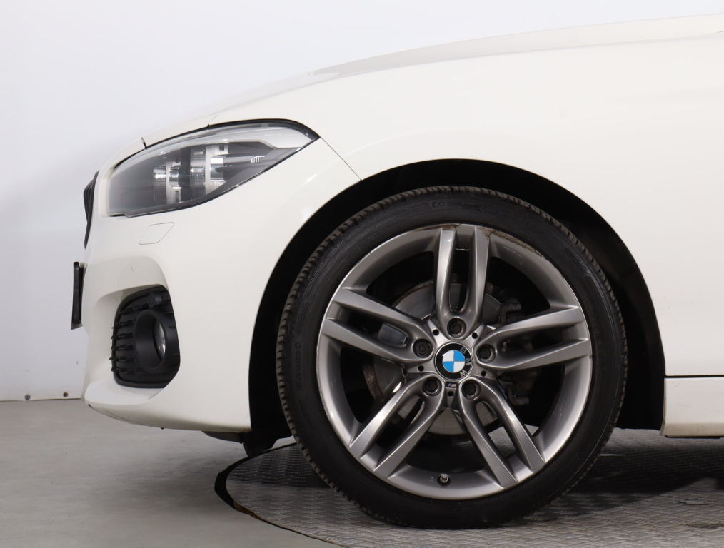 BMW 1