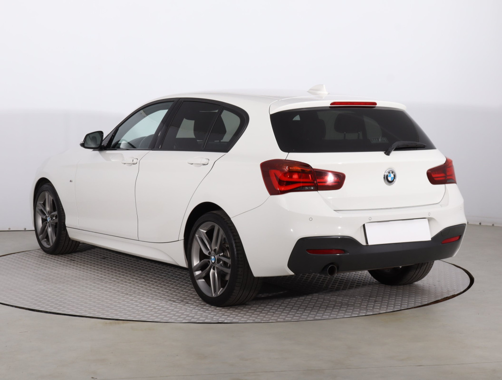BMW 1