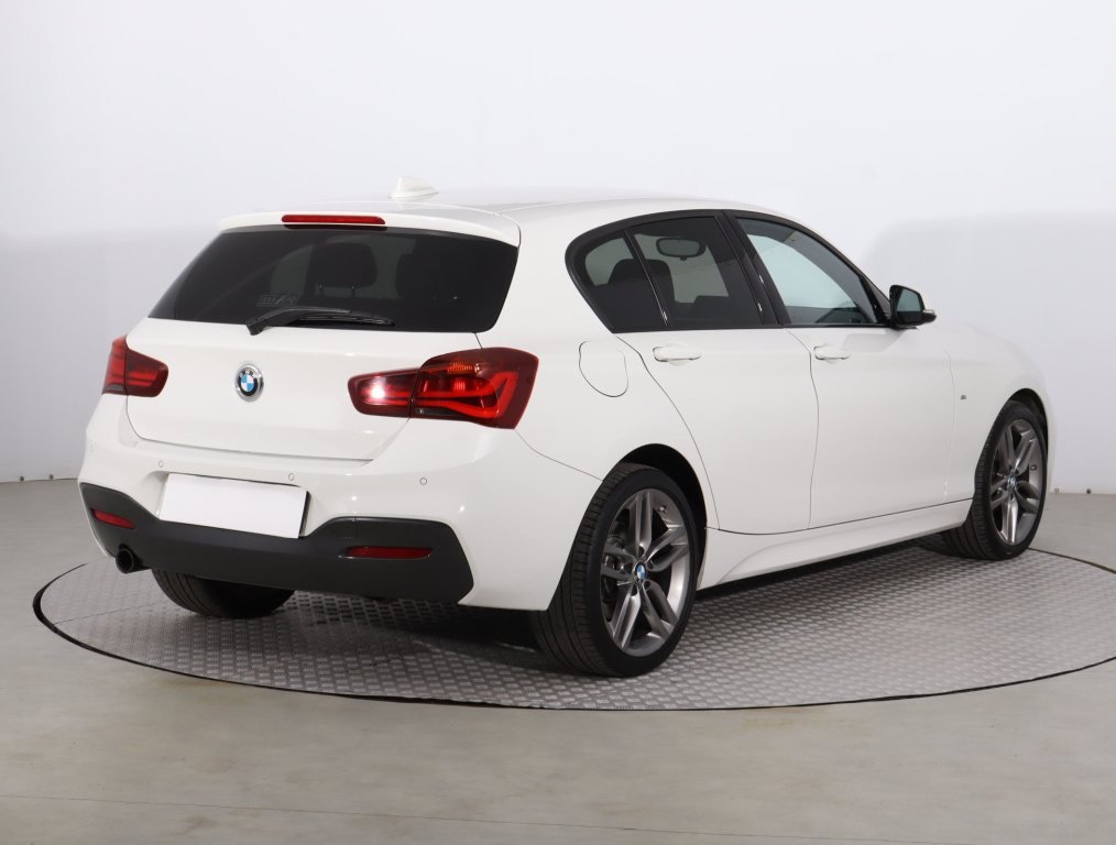BMW 1