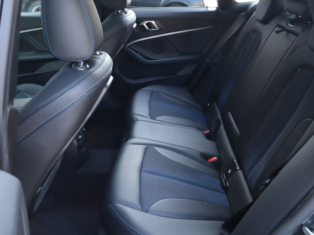 BMW 2 Gran Coupe