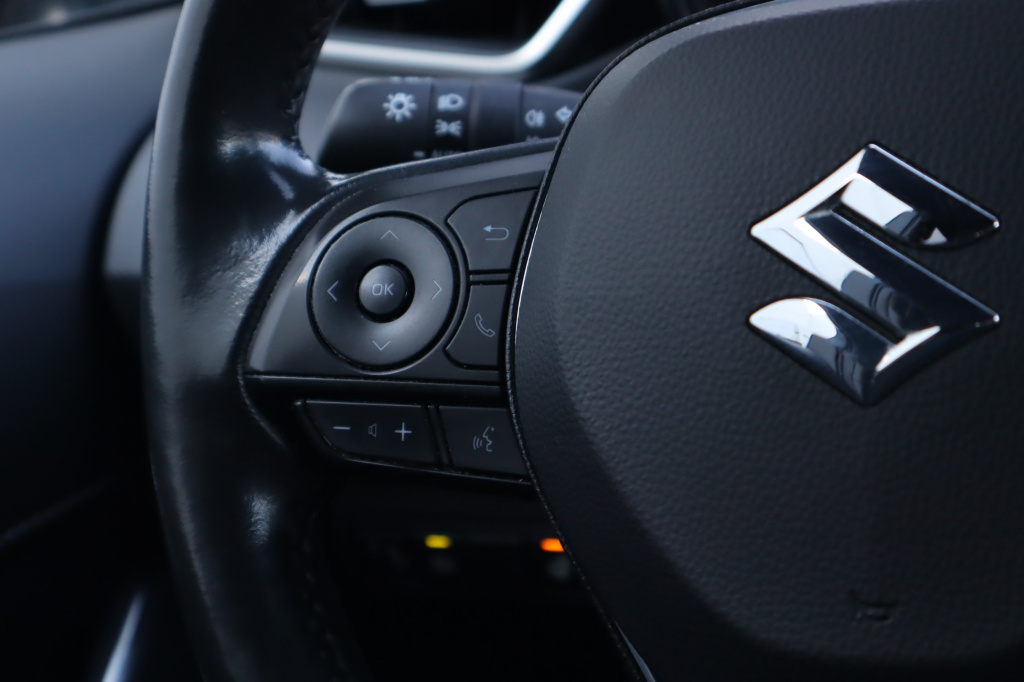 Suzuki Swace