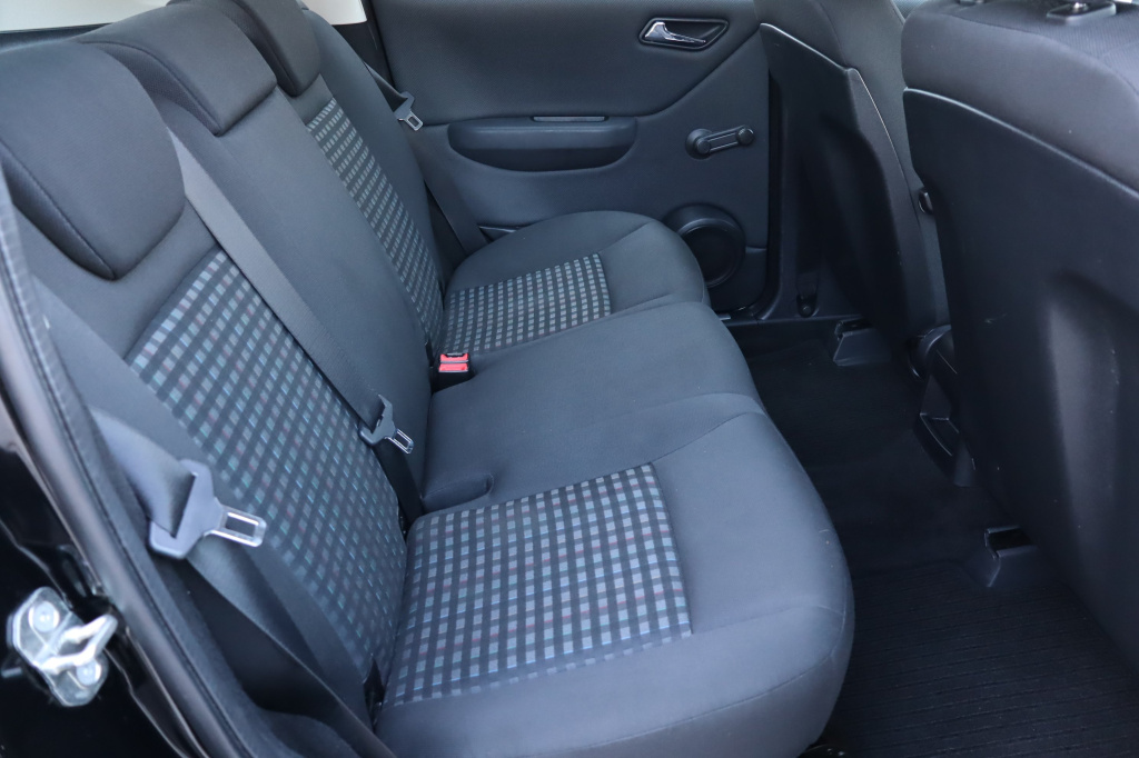 Mercedes-Benz A