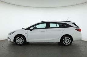 Opel Astra - 2016