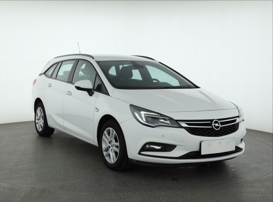 Opel Astra - 2016