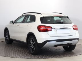 Mercedes-Benz GLA - 2017