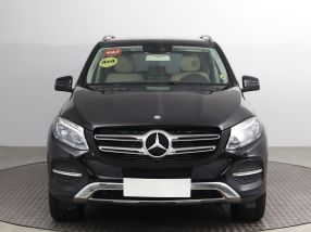 Mercedes-Benz GLE - 2016
