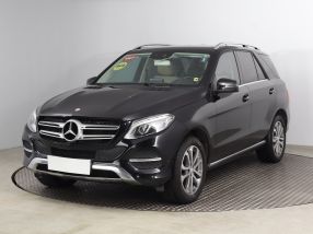 Mercedes-Benz GLE - 2016