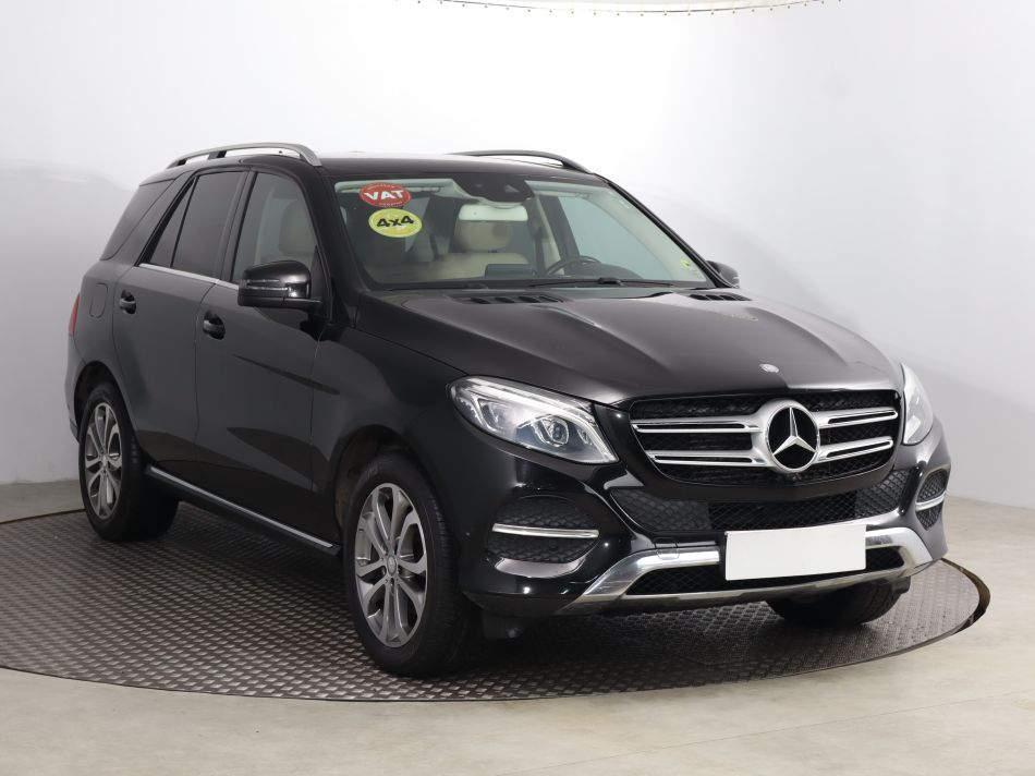 Mercedes-Benz GLE - 2016