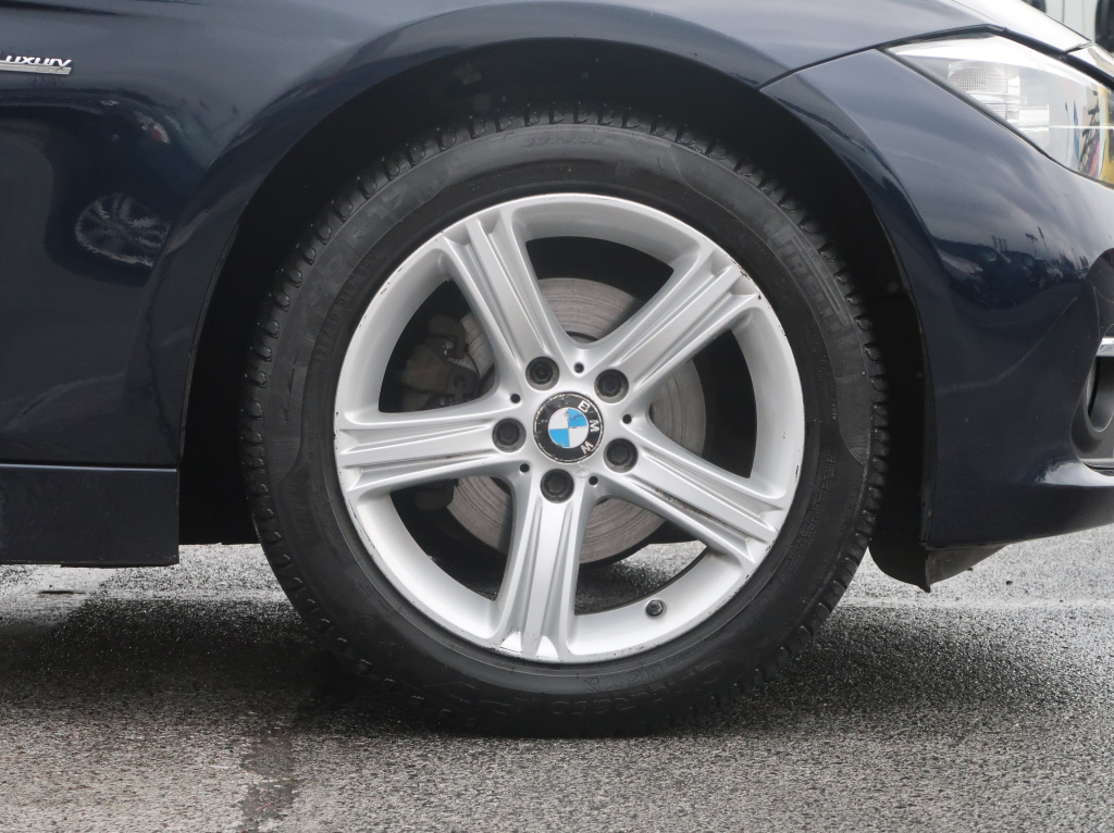 BMW 3