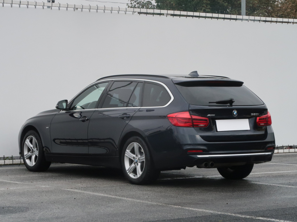 BMW 3