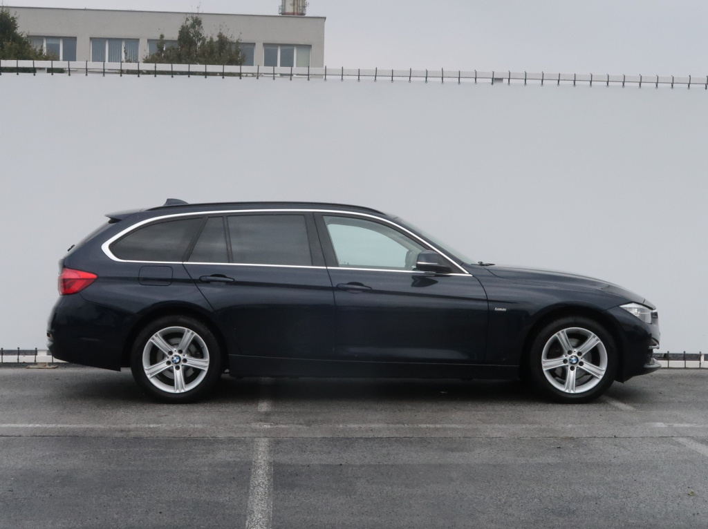 BMW 3