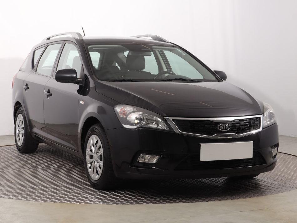 Kia Ceed - 2010