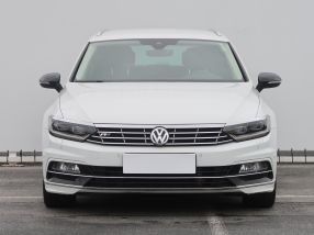 Volkswagen Passat - 2016