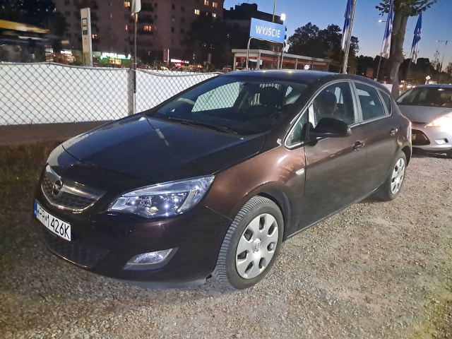 Opel Astra 2012