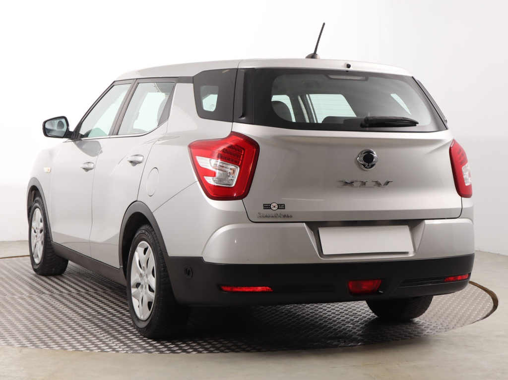 Ssang Yong XLV