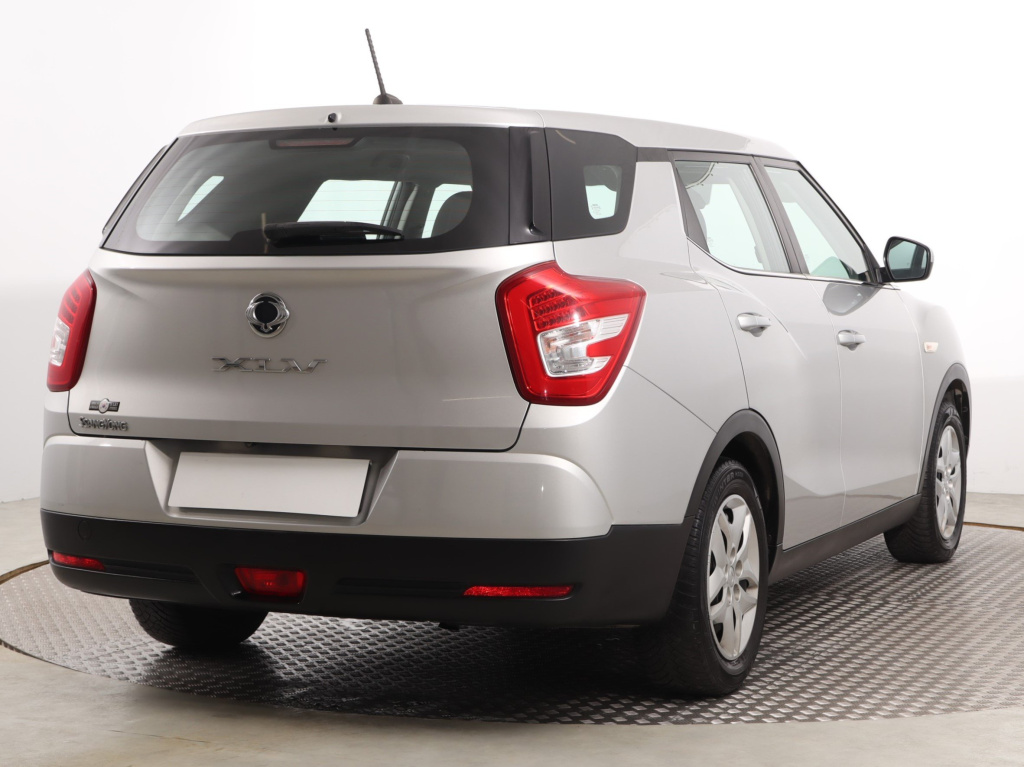Ssang Yong XLV