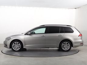 Volkswagen Golf - 2017