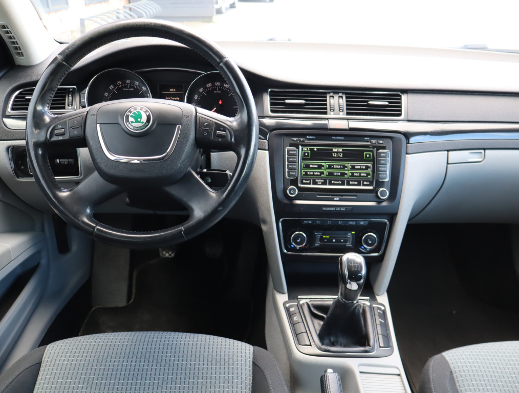 Skoda Superb