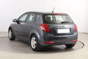 Kia Ceed - 2009