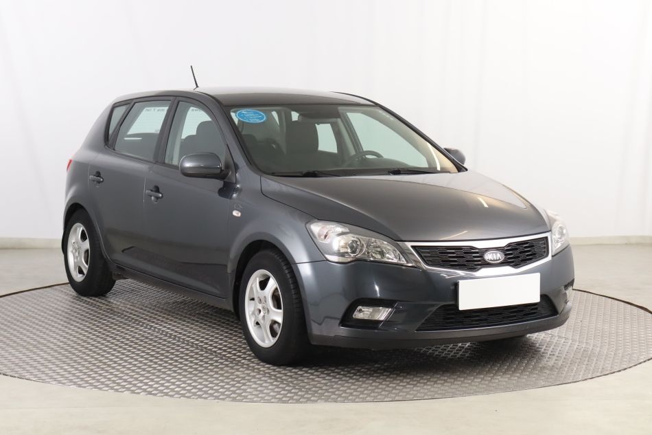 Kia Ceed - 2009