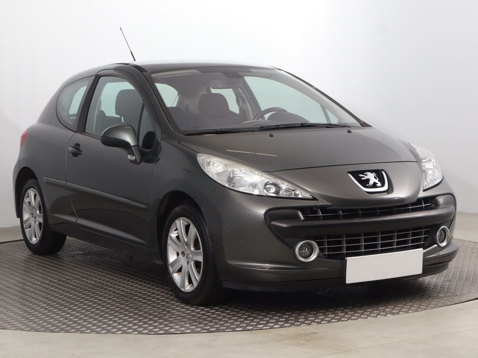 Peugeot 207 - 2006