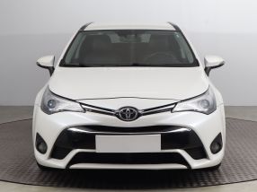 Toyota Avensis - 2015