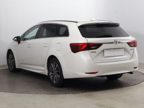 Toyota Avensis - 2015