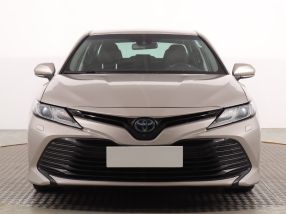 Toyota Camry - 2020