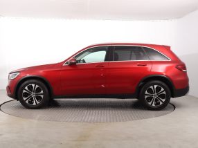 Mercedes-Benz GLC - 2021