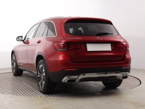 Mercedes-Benz GLC - 2021