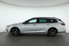 Opel Insignia - 2021