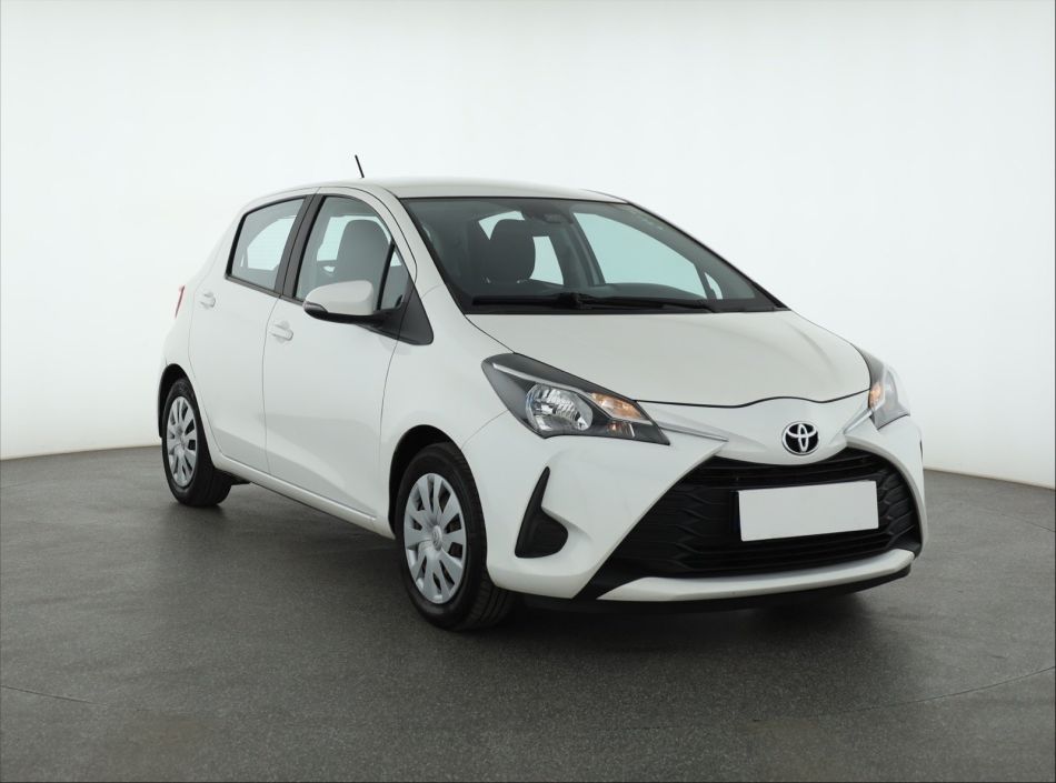 Toyota Yaris - 2021
