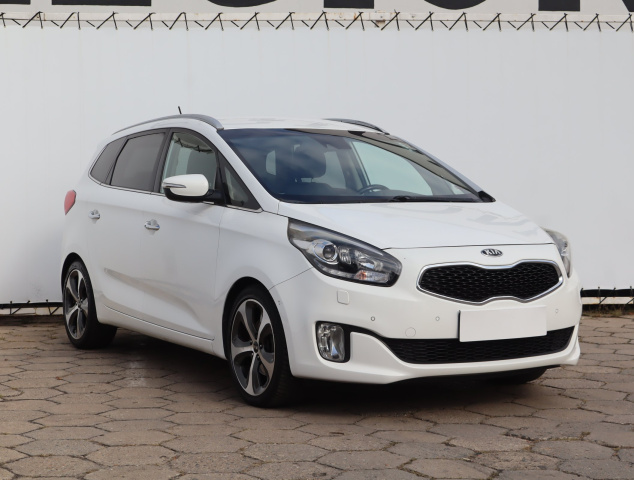 Kia Carens 2015