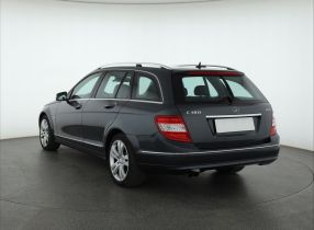 Mercedes-Benz C - 2011