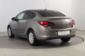Opel Astra - 2016