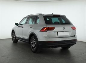 Volkswagen Tiguan - 2017