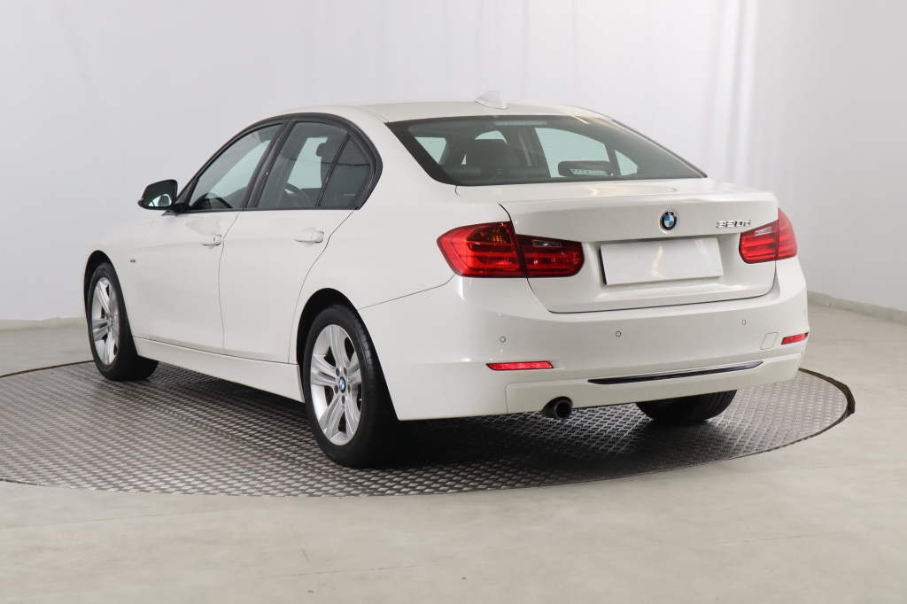 BMW 3