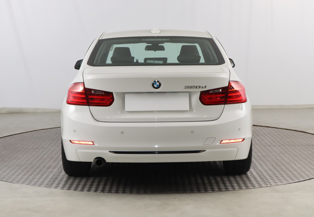 BMW 3
