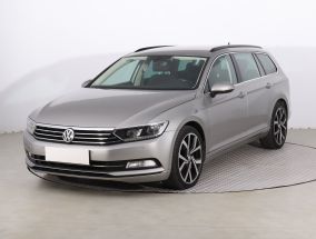 Volkswagen Passat - 2015