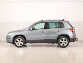 Volkswagen Tiguan - 2009